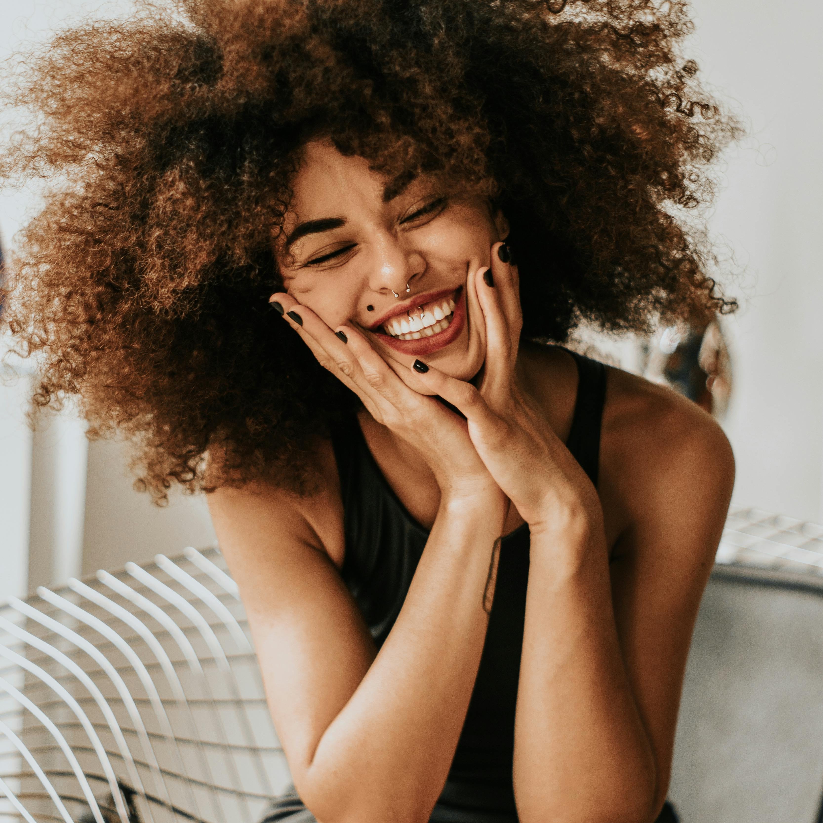 65 WAY TO MAKE A WOMAN FEEL SPECIAL