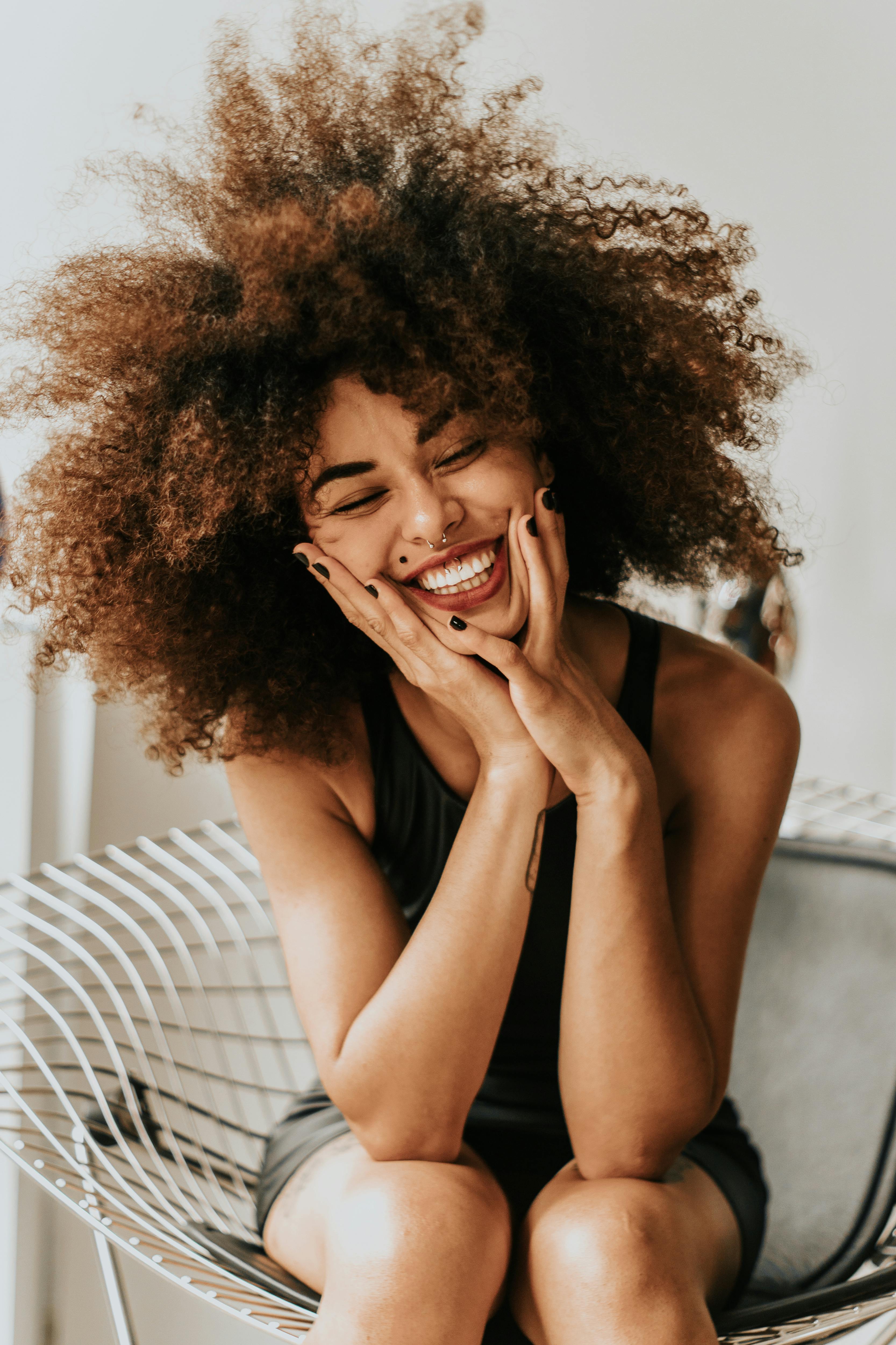65 WAY TO MAKE A WOMAN FEEL SPECIAL